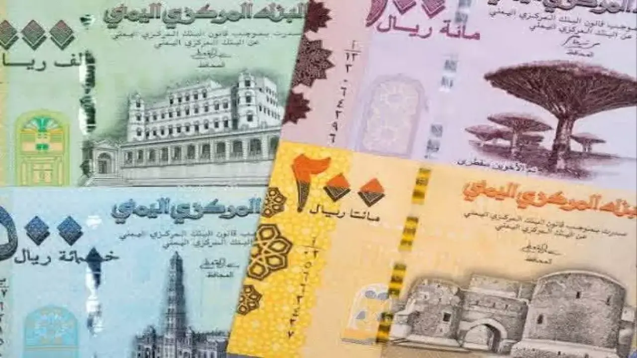 تفاوت قياسي غير مسبوق في أسعار صرف الدولار بين مدينتي عدن وصنعاء اليوم